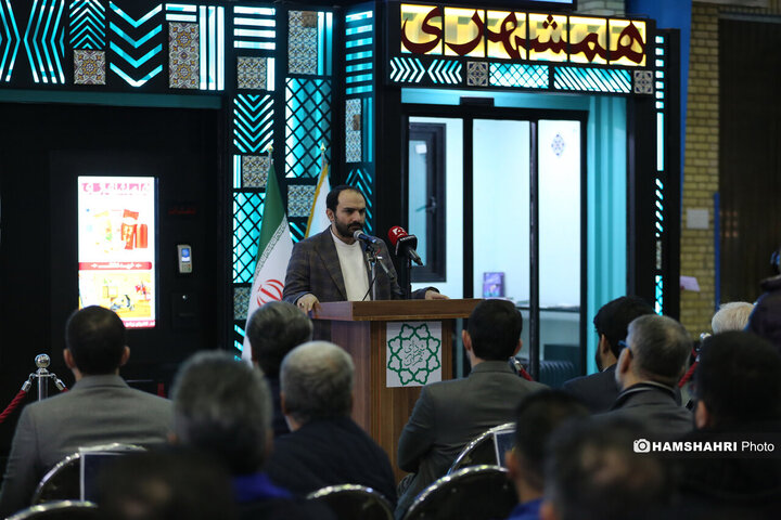 افتتاح کافه رسانه همشهری با حضور شهردار تهران