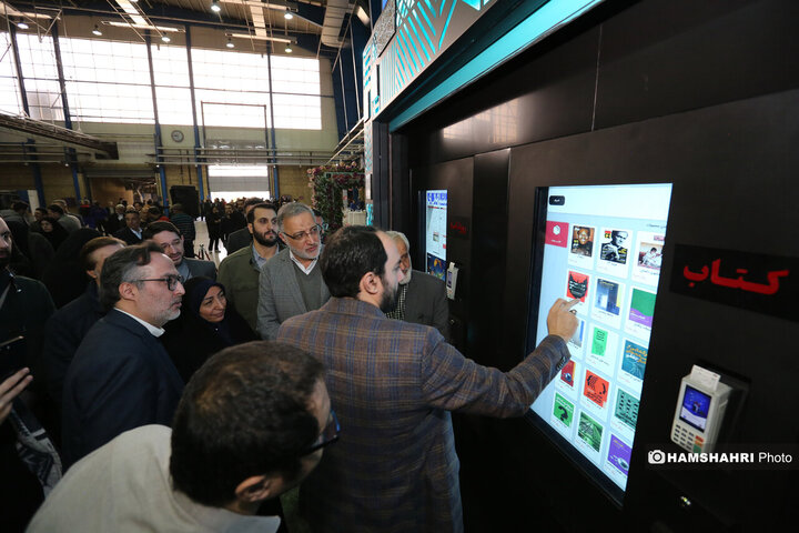 افتتاح کافه رسانه همشهری با حضور شهردار تهران