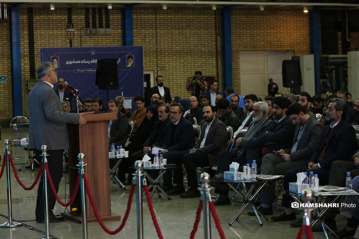 افتتاح کافه رسانه همشهری با حضور شهردار تهران