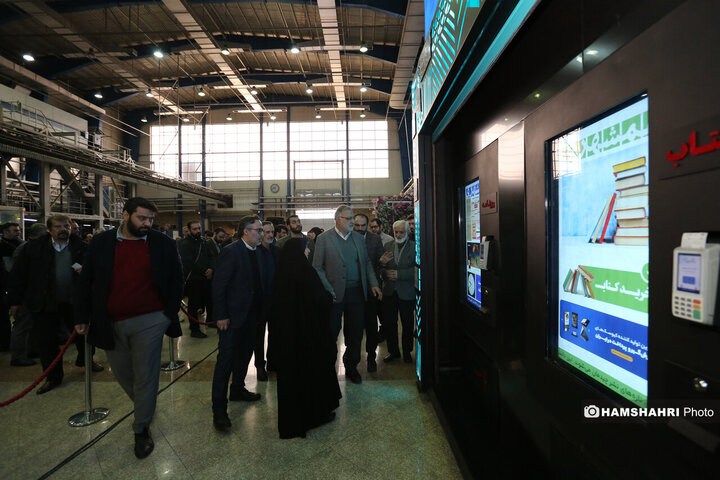 افتتاح کافه رسانه همشهری با حضور شهردار تهران