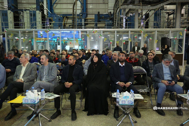 افتتاح کافه رسانه همشهری با حضور شهردار تهران