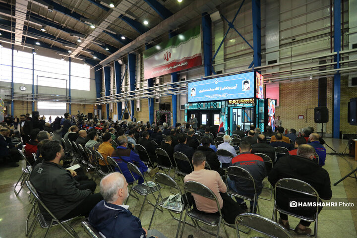 افتتاح کافه رسانه همشهری با حضور شهردار تهران