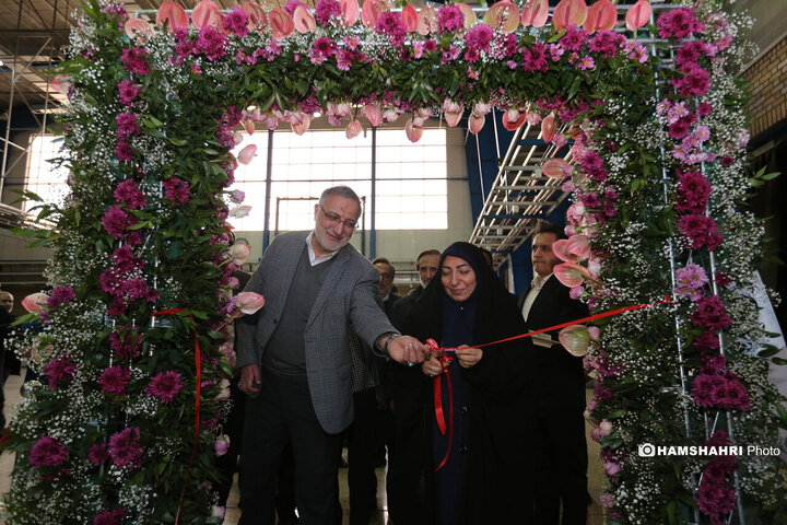 افتتاح کافه رسانه همشهری با حضور شهردار تهران