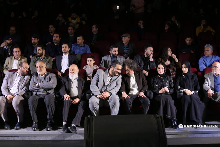 نمایش فیلم سرزمین فرشته ها با حضور شهردار تهران