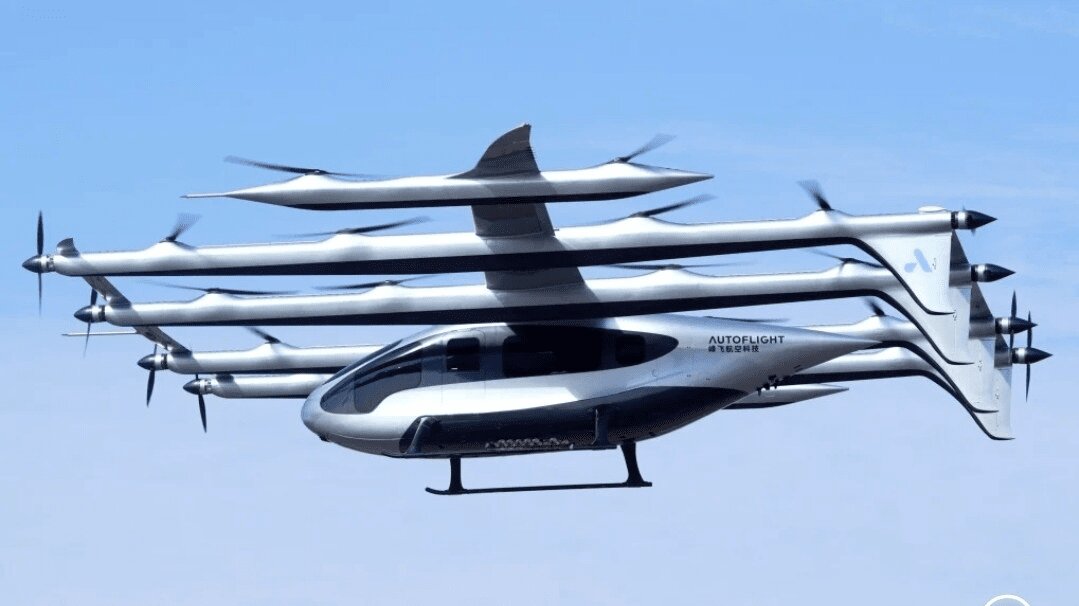 بزرگ‌ترین خودرو پرندهٔ جهان رونمایی شد + ویدئو