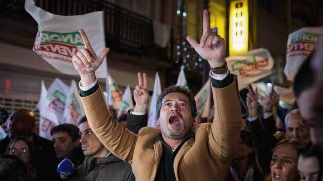 آنتونیو خوزه سگورو رئیس جمهور شد