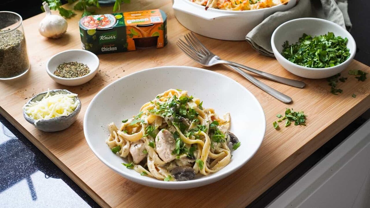 طرز تهیه پاستا آلفردو