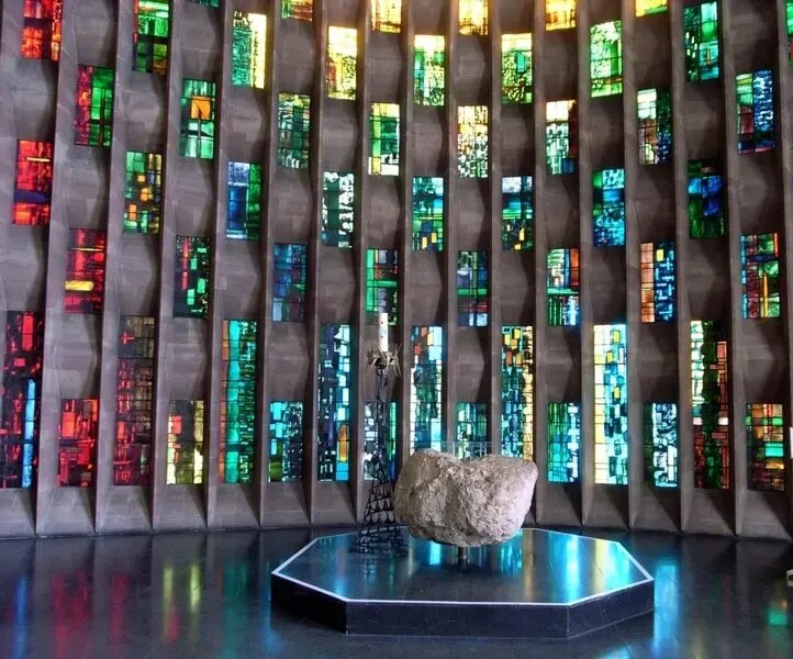 جذابترین پنجرههای شیشهرنگی جهان؛ از شیراز تا شیکاگو | عکس