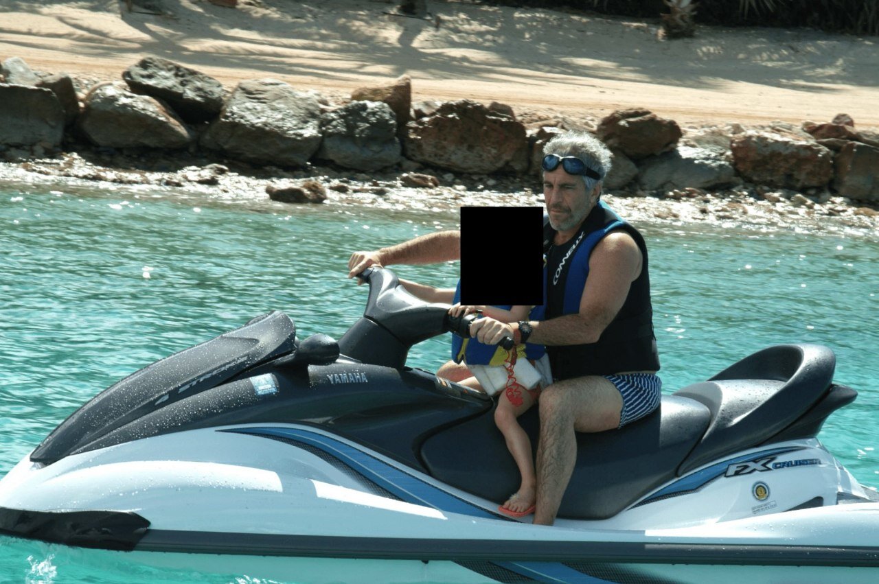 اپستین و کودکانی که از سرنوشتشان اطلاعاتی در دسترس نیست | تصاویر