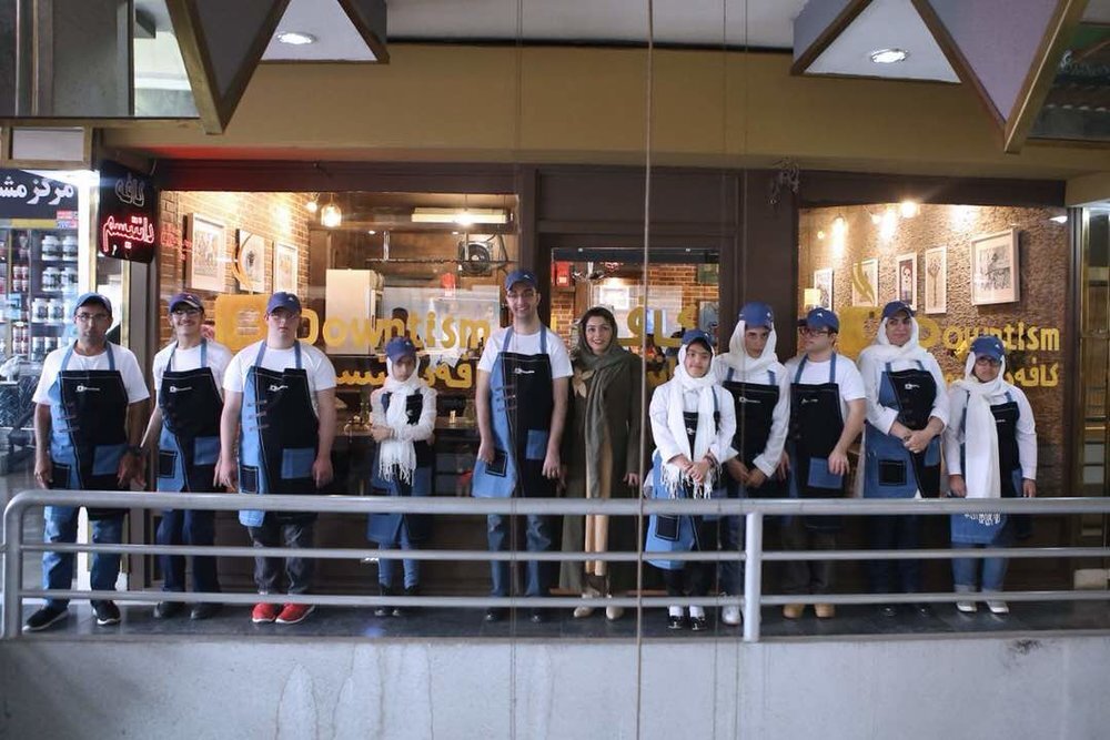 پاتوق فرشته ها در آتش | تلاشهای بانیان کافه داونتیسم و مدیریت شهری برای دوباره ساختن آن آغاز شده است