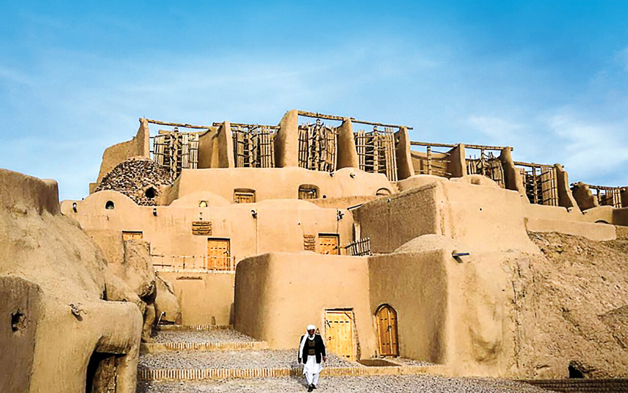 زیستن در مسیر بادهای بومی ایران | با نام و مکان وزش چند باد محلی در ایران آشنا شوید