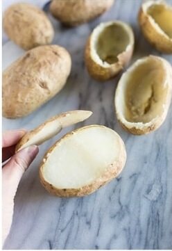 چگونه سیب زمینی شکم پر درست کنیم؟