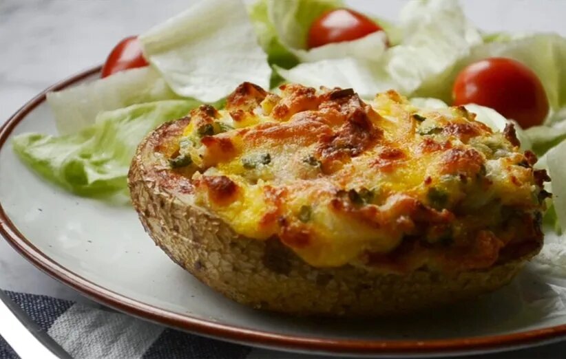 چگونه سیب زمینی شکم پر درست کنیم؟