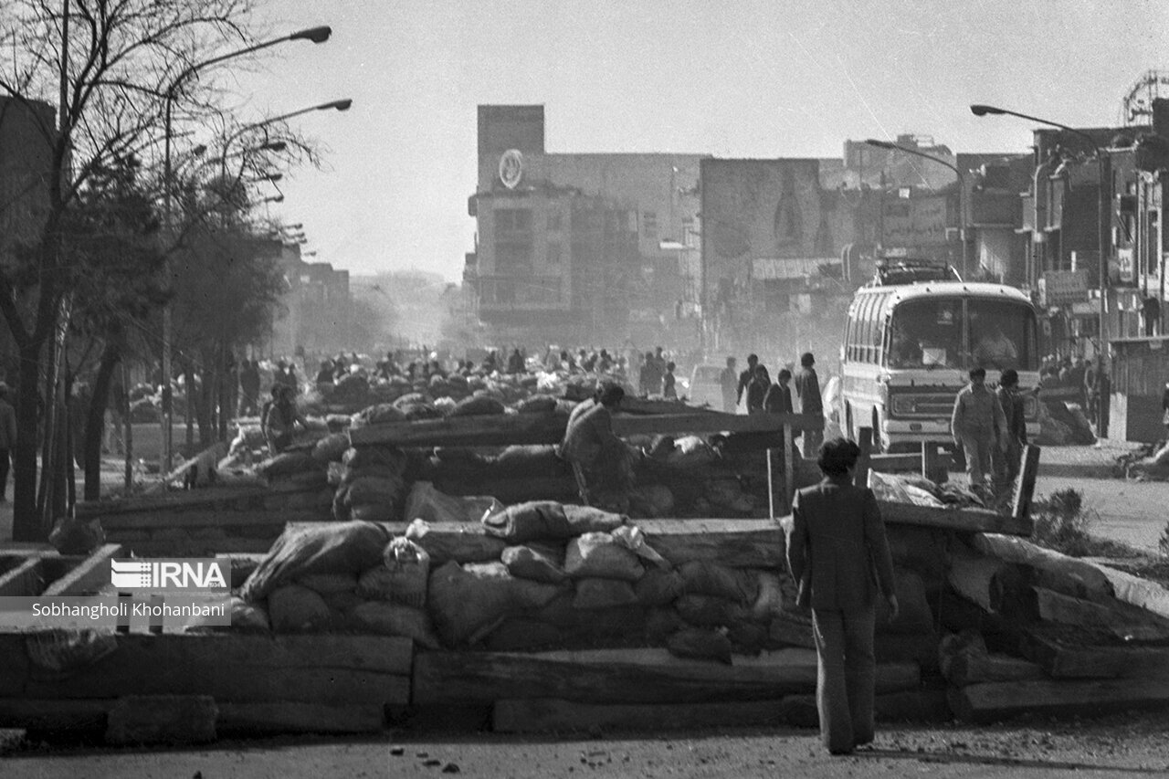 ۲۲ بهمن ۵۷ | روزی که دژهای استبداد فروریخت