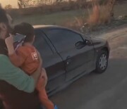 نجات پسربچه جامانده در جاده گنبدکاووس