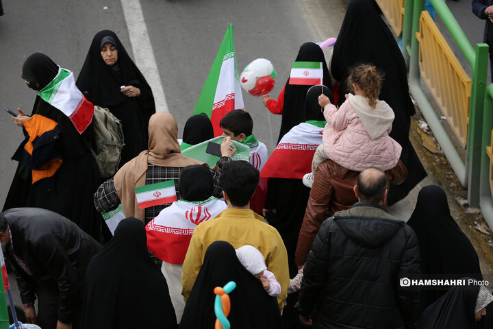 حضور پرشور مردم تهران در راهپیمایی ۲۲ بهمن-2