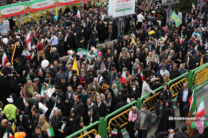 حضور پرشور مردم تهران در راهپیمایی ۲۲ بهمن-2