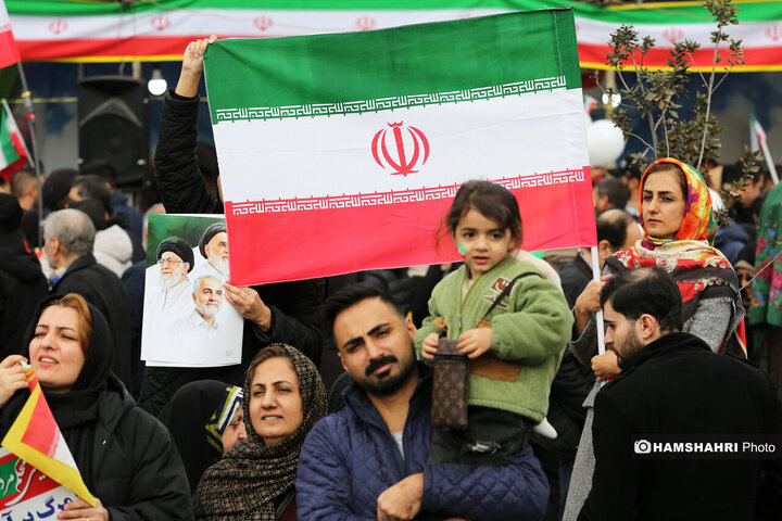 حضور پرشور مردم تهران در راهپیمایی ۲۲ بهمن-۲