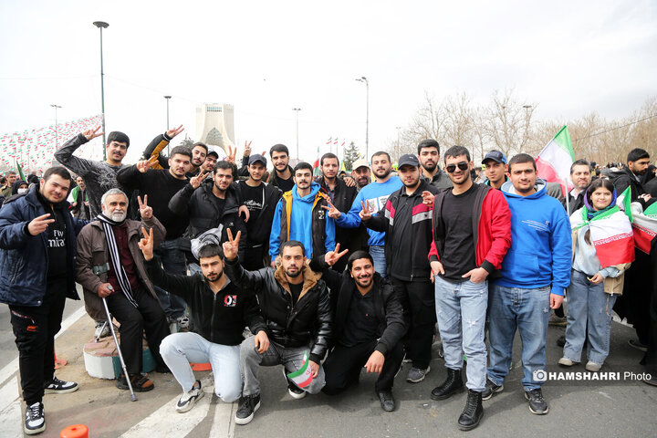 حضور پرشور مردم تهران در راهپیمایی ۲۲ بهمن-۲