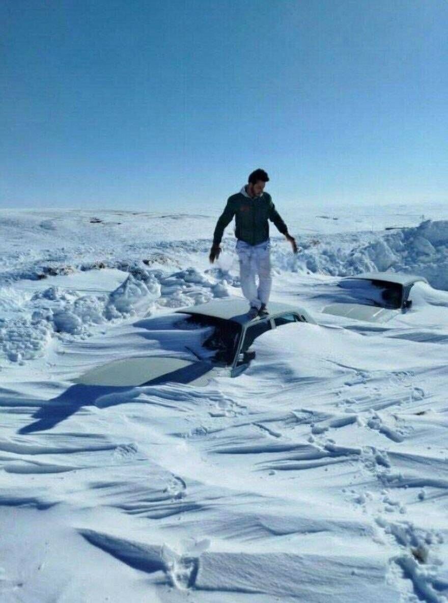 برفی که خاطره ها را زنده کرد + عکس و فیلم