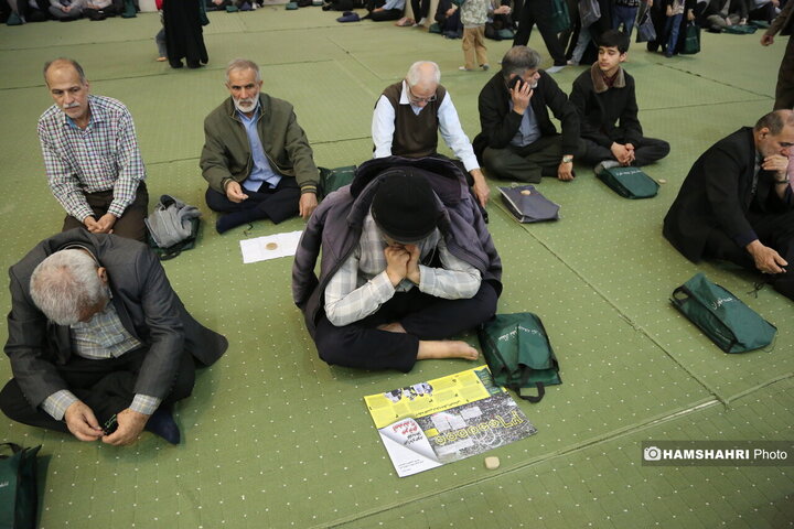 نماز جمعه تهران به امامت حجت الاسلام حاج علی اکبری