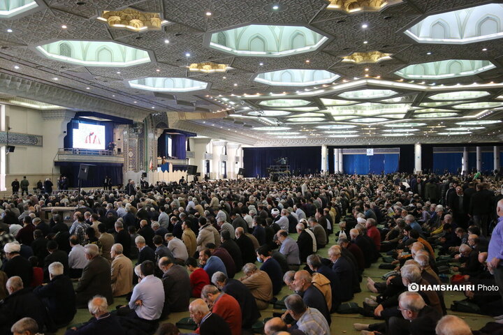 نماز جمعه تهران به امامت حجت الاسلام حاج علی اکبری