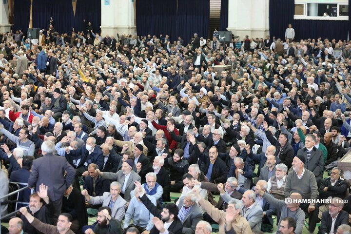نماز جمعه تهران به امامت حجت الاسلام حاج علی اکبری