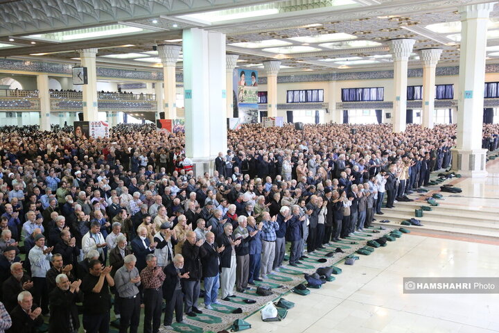 نماز جمعه تهران به امامت حجت الاسلام حاج علی اکبری