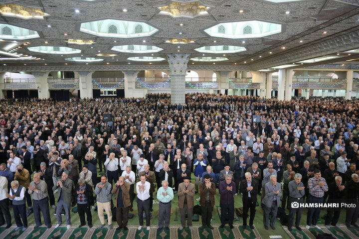 نماز جمعه تهران به امامت حجت الاسلام حاج علی اکبری