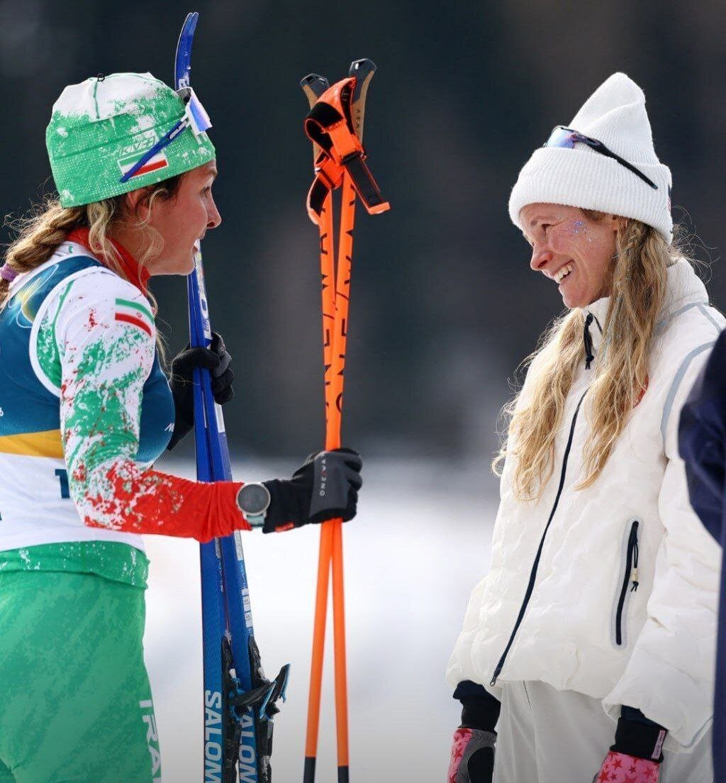 گفتوگوی دو اسکیباز زن ایرانی و آمریکایی در المپیک زمستانی | عکس