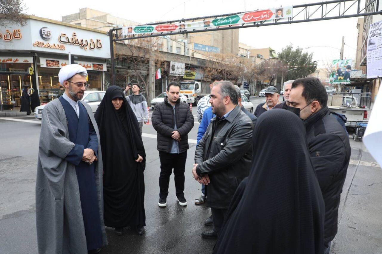 رونمایی از تندیس