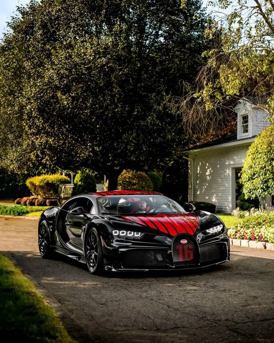 چهره جدید بوگاتی شیرون پور اسپرت | تصاویر