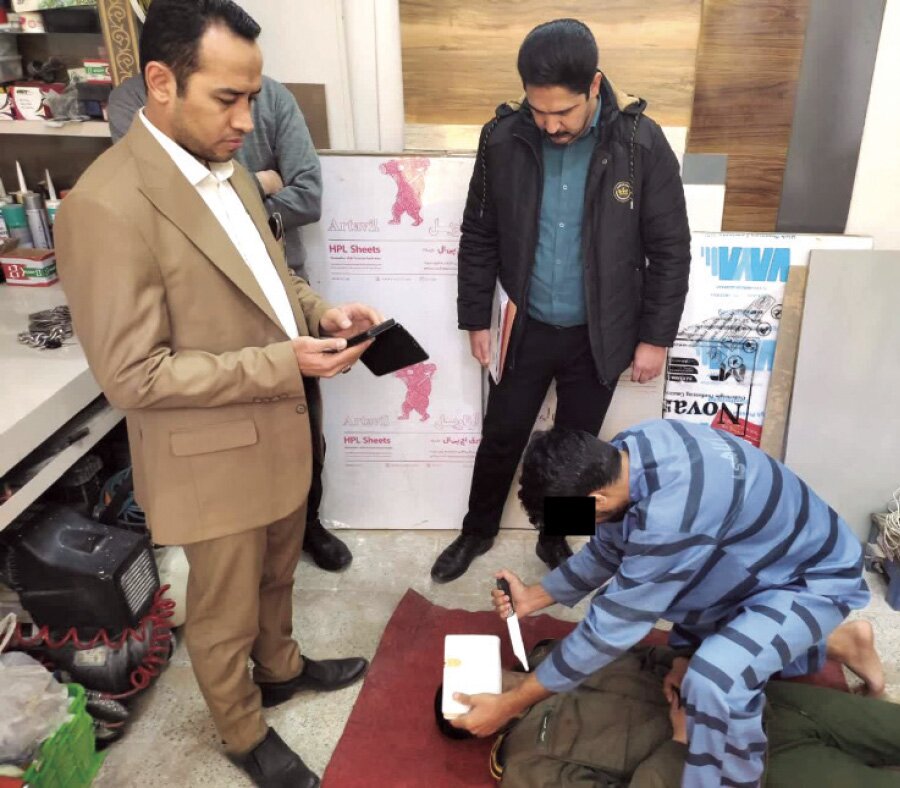 قتل آتشین مرد محضردار توسط دوستش + عکس ا او من و زنم را عقد کرده بود