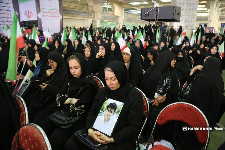 مراسم گرامیداشت چهلم شهدای اغتشاشات