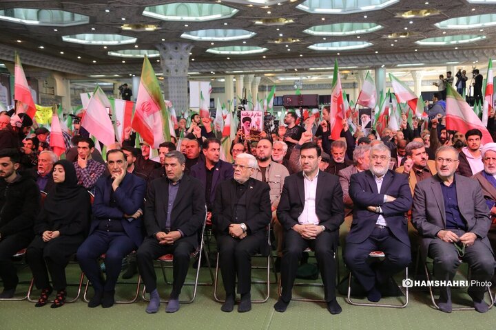 مراسم گرامیداشت چهلم شهدای اغتشاشات