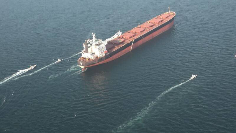 تصاویری چشمنواز از قدرتنمایی ایران در خلیجفارس، تنگه هرمز و دریای عمان