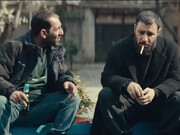 بازیگر سریال وحشی قبلا سارق منزل بوده | روش بالا رفتن او از دیوار خانه‌ها را ببینید