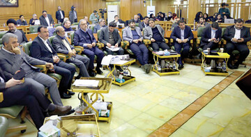 ۳۵۲ پارکینگ - پناهگاه برای تهران