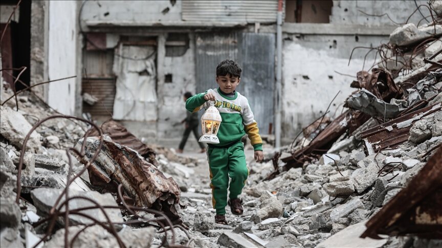 روایت رمضان در غزه؛ از فانوس‌های بازیافتی و تا آذین بندی ویرانه ها