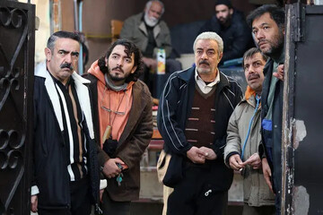 ببینید | صحنه‌های کمدی سریال جدید سعید آقاخانی | هر شب شبکه یک