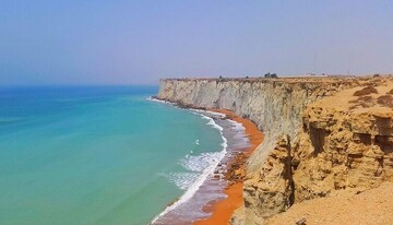 ساحل کمب چابهار ؛ تراس طبیعی رو به دریای عمان + ویدئو