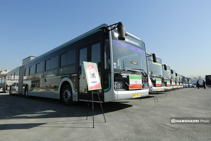 رونمایی از بزرگترین ایستگاه شارژ خودروهای برقی و اتوبوس‌های دوکابین ۱۸ متری