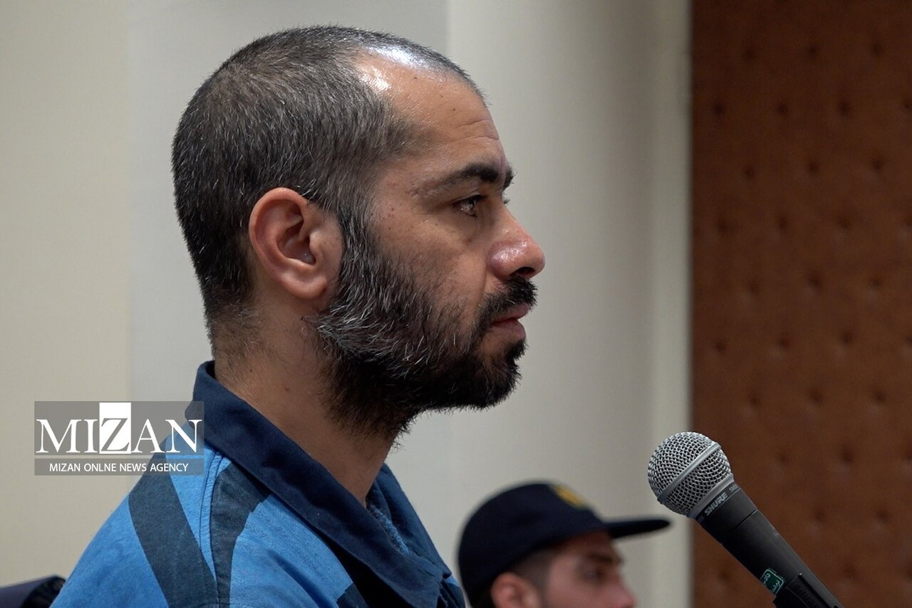 تصاویر ۳ متهم تحریق مسجد در دادگاه ؛ ببینید | پای یک زن در میان است؛ ماجرای بسته مشکوک | توبه می‌کنم...