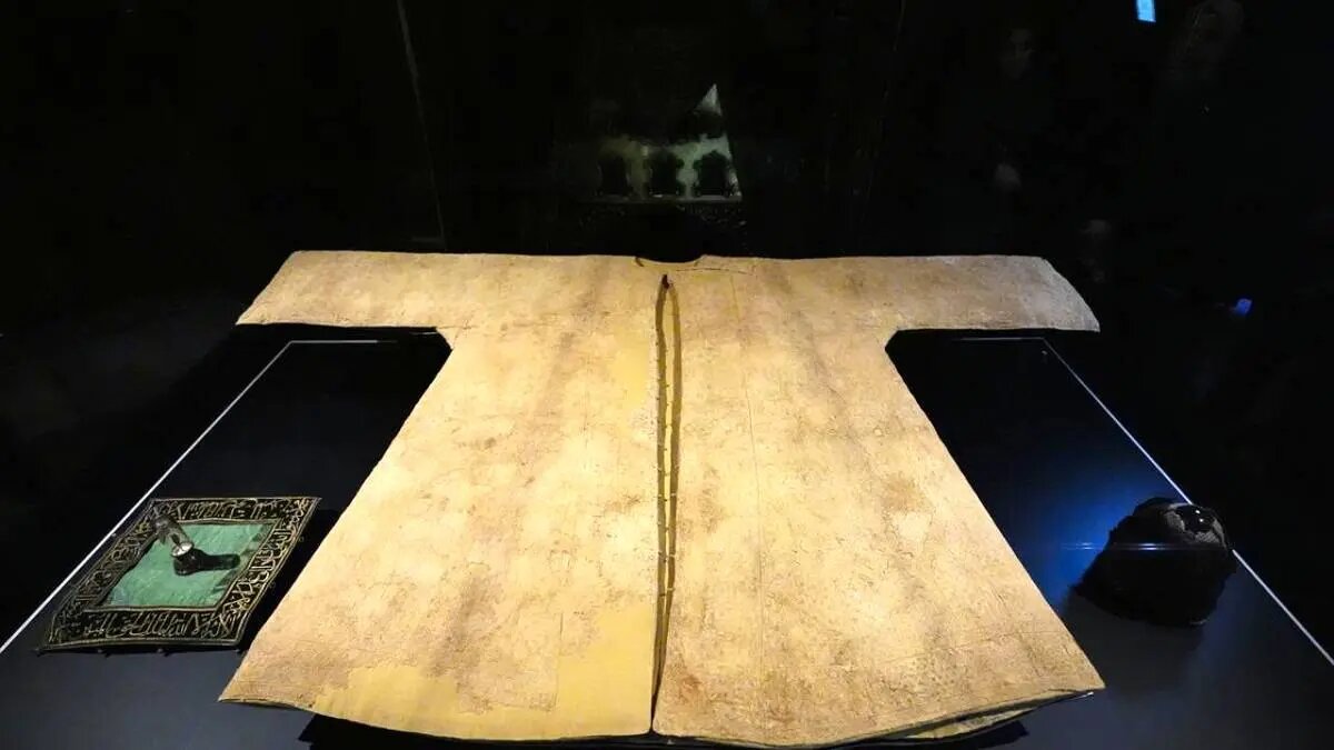 خرقه‌ای که منسوب به پیامبر است | تصاویر