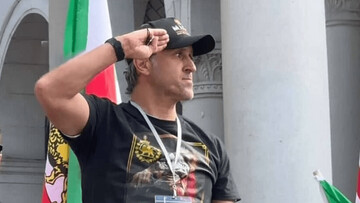 حیرت رسانه خارجی از این اقدام علی کریمی+ عکس