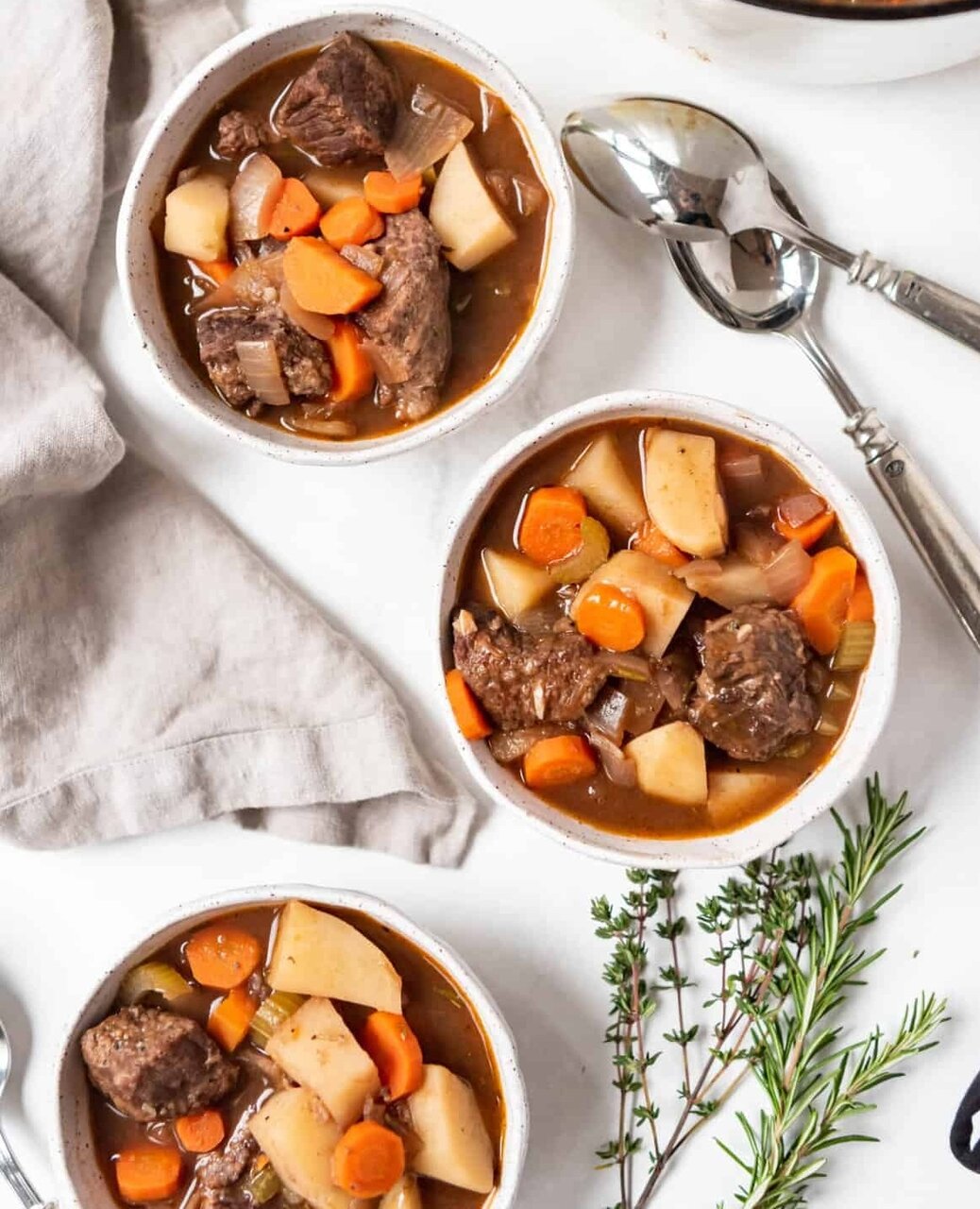 تاس کباب کلاسیک با عطر و طعمی بی نظیر برای سفره سحر + روش تهیه