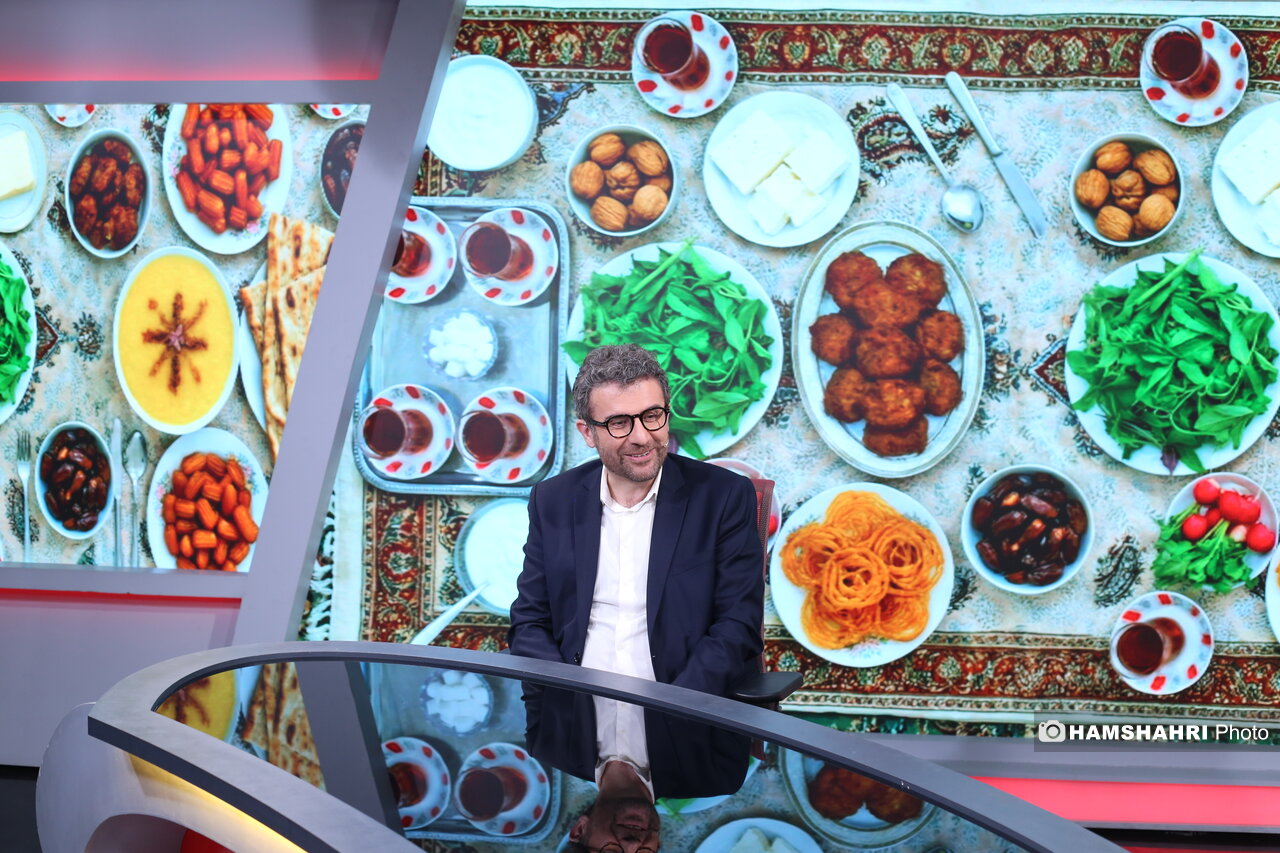 روزه‌داری جهانی شده است | ۲ راهکار برای جلوگیری از پرخوری در افطار