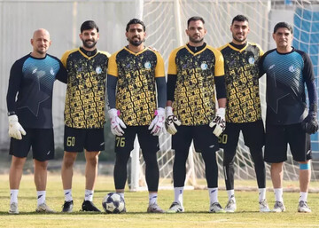 مربی گلرهای استقلال هم خداحافظی کرد