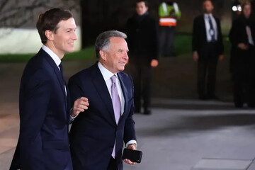 ترامپ برای صدور دستور حمله هوایی علیه ایران چشم به دهان این ۲ نفر دارد