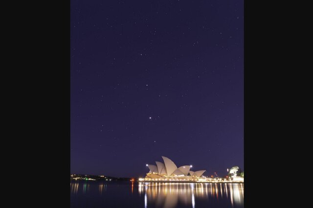رژه سیاره‌ها بر فراز خانه اپرای سیدنی | عکس
